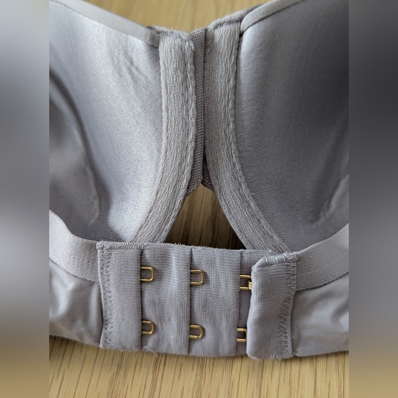 DKNY Donna Karan Intimates (34D) Dusty Mauve Underwired Bra With Padded Cups - Picture 6 of 8